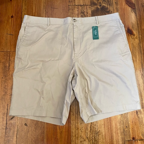L.L. Bean Favorite Fit Shorts - Picture 1 of 4